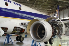 Embraer 175